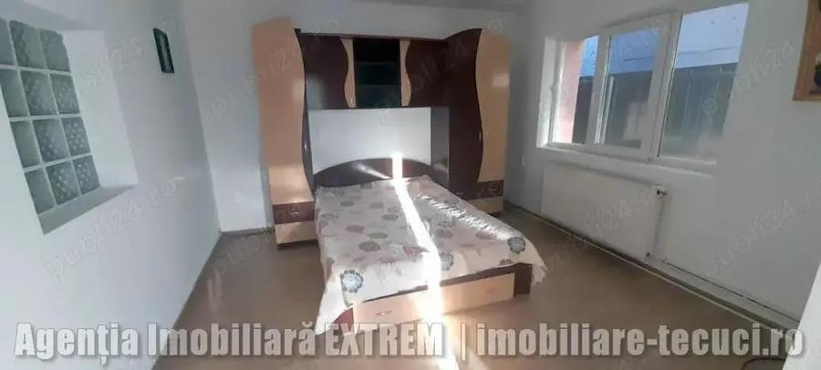 Casa de caramida cu 6 camere in Tecuci, 300mp teren in zona podului Balcescu - 10