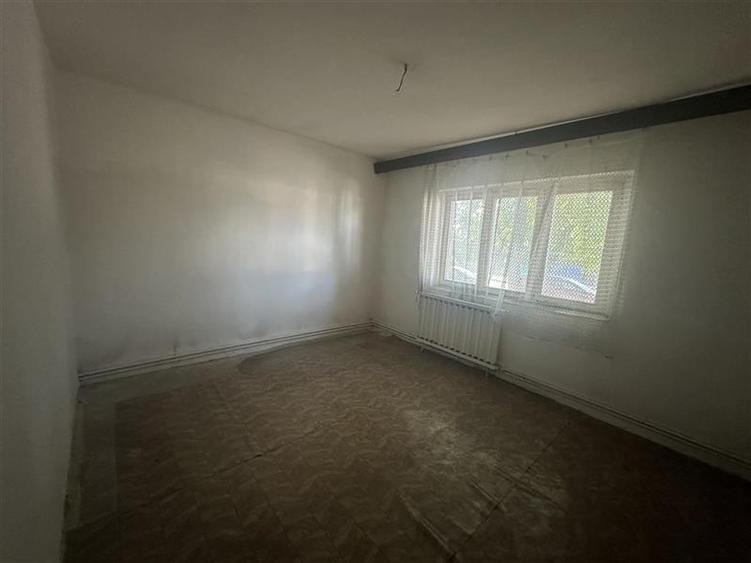 Decomandat, model mare cu centrală proprie Steaua - 3