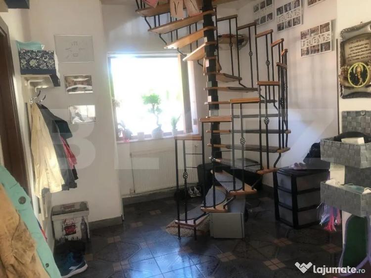 Casă cu 4 camere cu Teren 200 Mp în Independenței