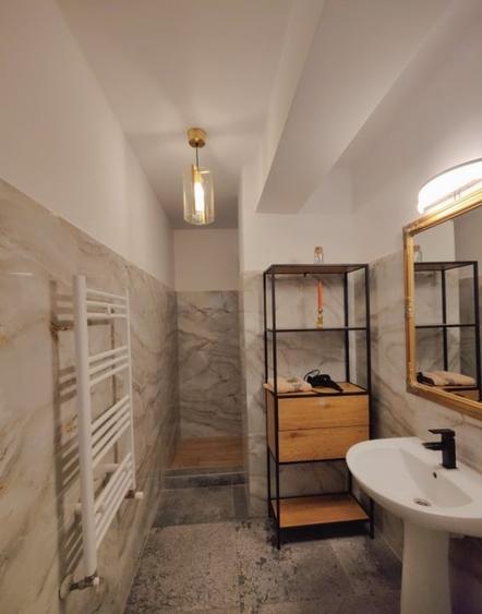 Ap 1 cam  PEPINIERII Valea Adâncă+parcare - 4