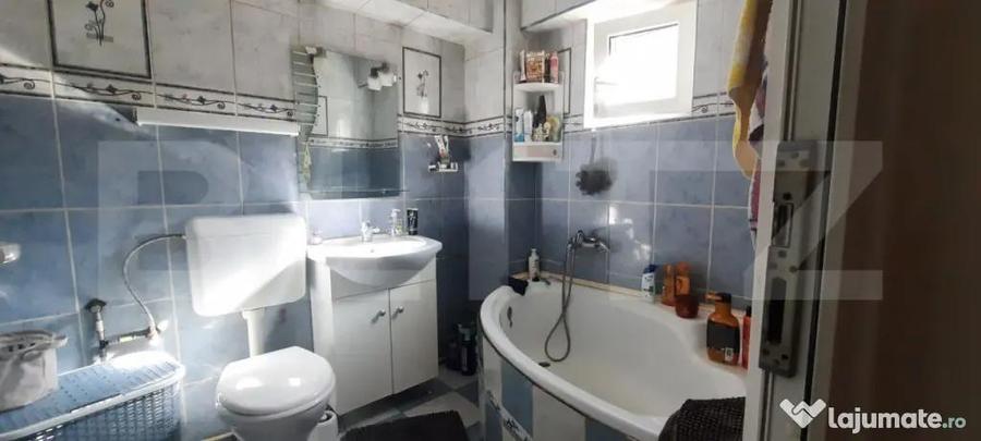 Apartament de vanzare, 3 camere,suprafata utila 66,75 mp, zo - 2