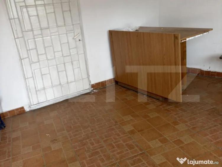Spatiu comercial de vanzare, in Brosteni, jud. Suceava - 5