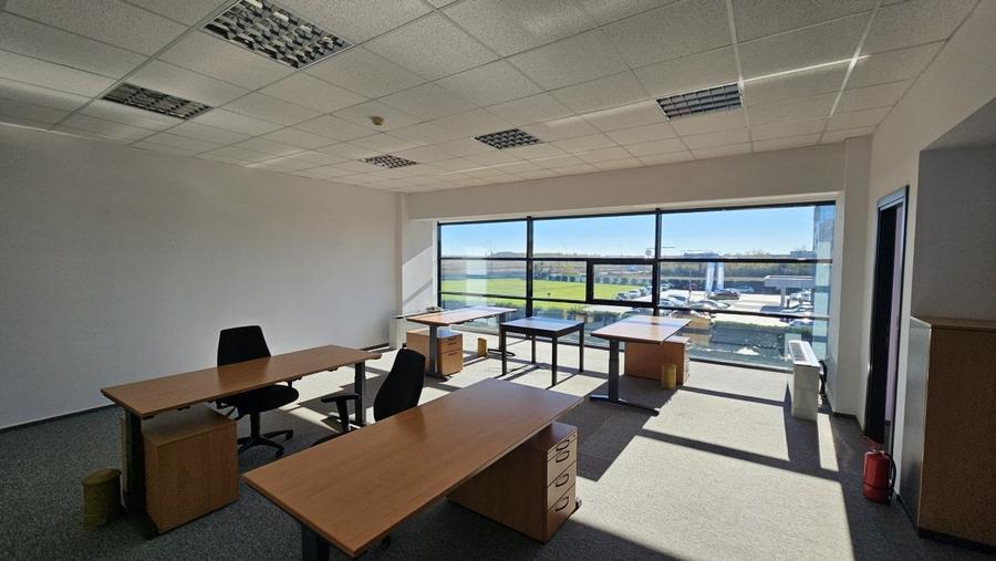 Spatiu de Birour in Cladire de Birouri 130 mp - 1