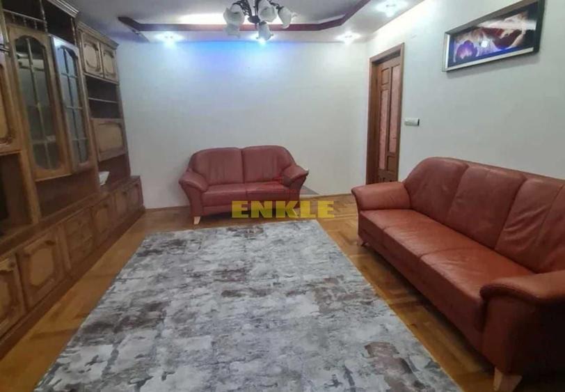 De închiriat apartament 4 camere, zona Marchian - 1