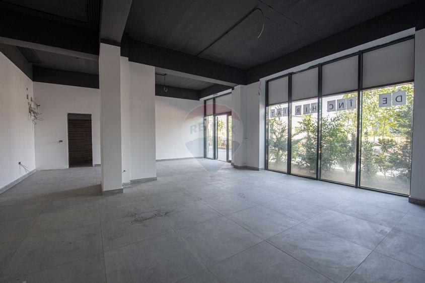 Spatiu comercial de inchiriat 86mp cu vitrina Militari - 3