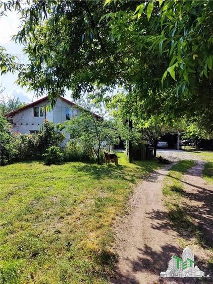 Vila 7 camere- 300 mpu+ curte 2000 mp- Giulesti- Sector 6 - 1