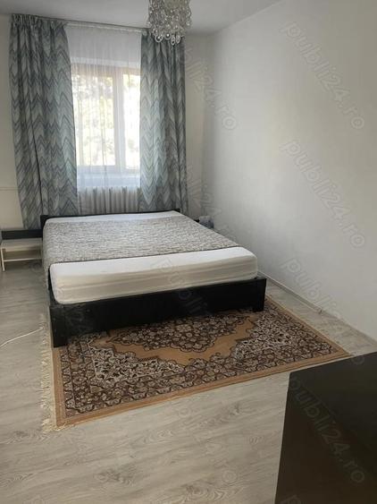 Inchiriez apartament 3 camere - 4