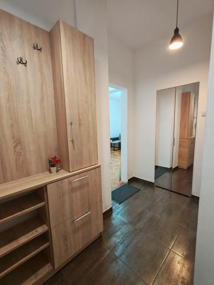 Romana - Magheru apartament spatios renovat si mobilat complet - 7