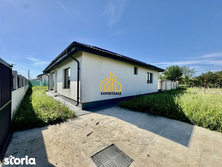 CASA INDIVIDUALA /DOMNESTI/ 3 CAMERE/ 400MP - 1