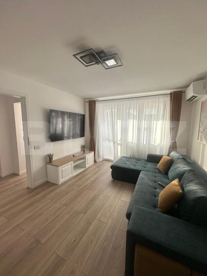 Apartament cu 2 camere semidecomandat, mobilat în Ultracentral