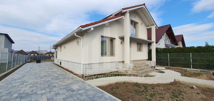 Casa individuala | 170 mp | 650 mp teren | Mobilata si Utilata | Arex - 1