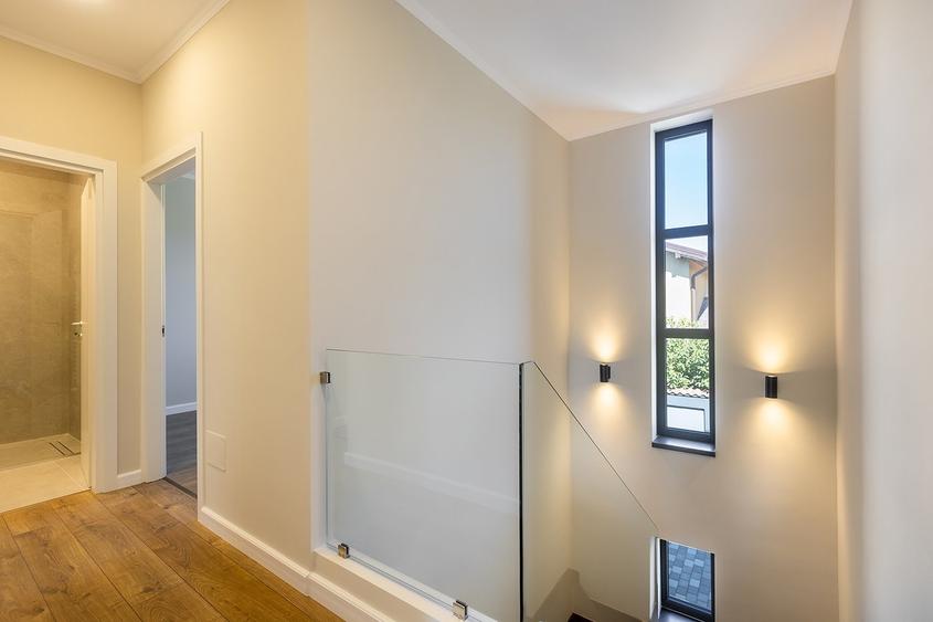 Tunari – ultima casă modernă într-o zonă liniștită și matură, gata de mutare - 16