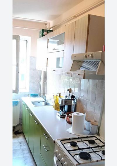 Apartament cu 2 camere, semidecomandat - zona Centru Civic Apartament cu 2 camere, semidecomandat - zona Centru Civic