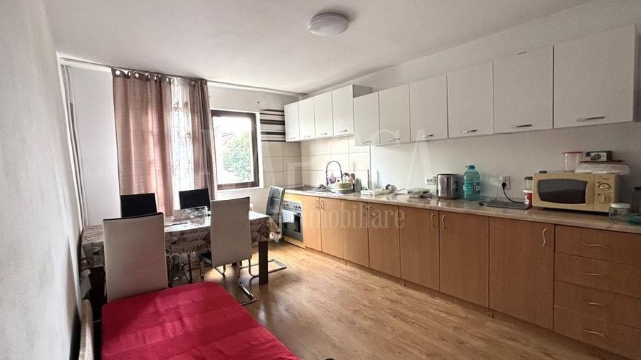 Casa 7 camere de vanzare in Bulgaria, Cluj Napoca - 1