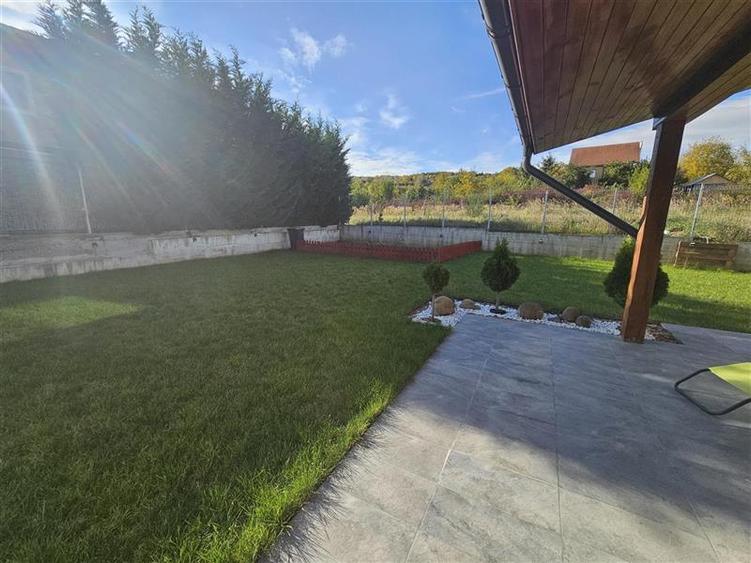 Casă individuală cu 4 camere cu Teren 600 Mp în Becaș