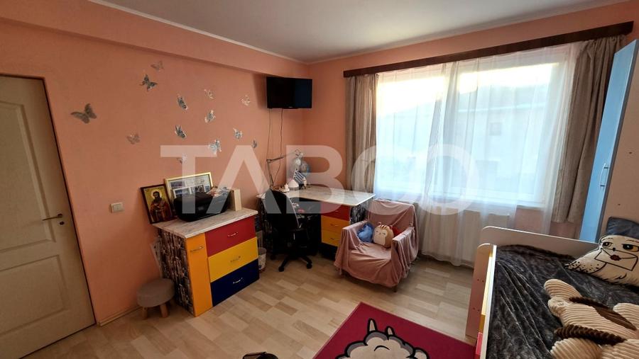 COMISION 0 - Casa de vanzare 4 camere terasa 2 parcari Arhitectilor - 14