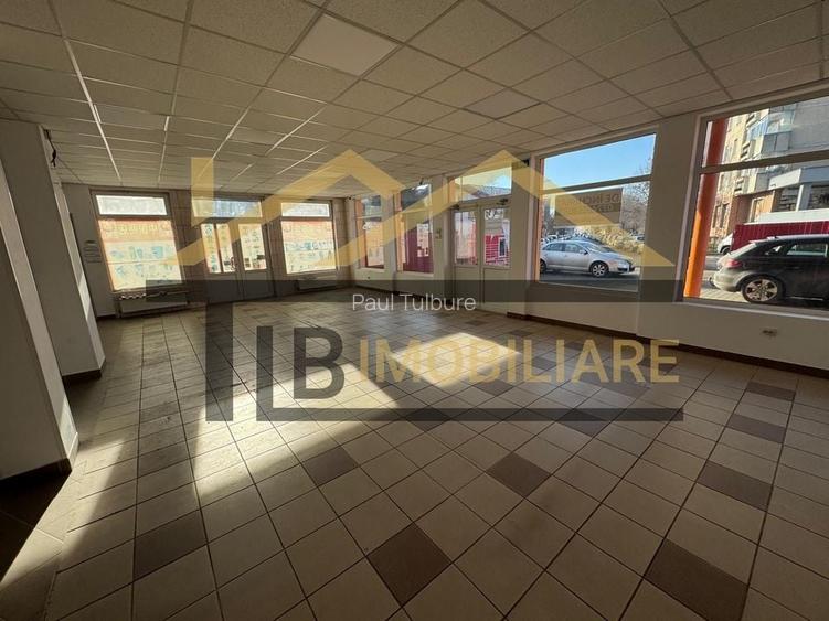 Spatiu comercial, 330 mp, zona Gara Mica Spatiu comercial, 330 mp, zona Gara Mica