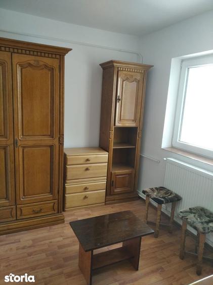 Apartament mobilat si utilat Scoala 7 - 9
