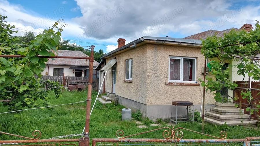 Casa cu Teren de vanzare BANESTI Prahova zona Capraresti NEGOCIABIL - 1