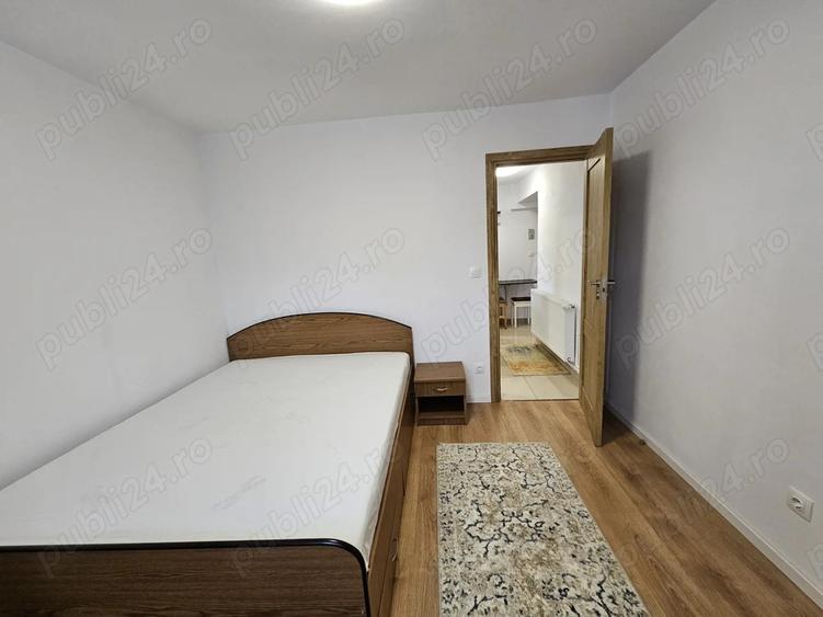 Inchiriez apartament Medias, total renovat si utilat - 2