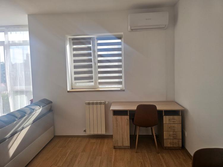 Apartament cu 2 camere semidecomandat în Tătărași