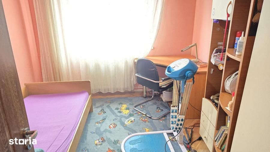 Apartament cu 4 camere în Central