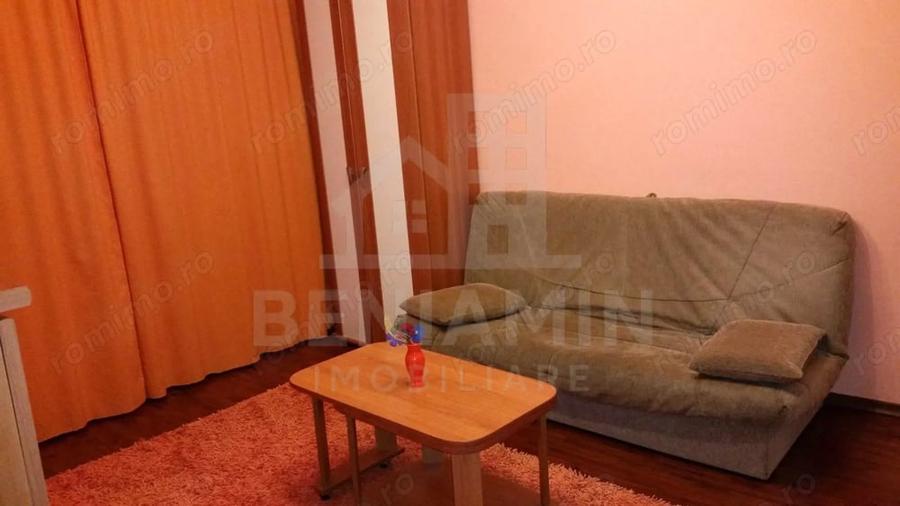 Apartament cu 2 camere semidecomandat în Noua