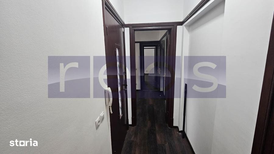 Casă cu 5 camere cu Teren 186 Mp în Victoriei