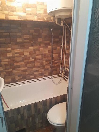 Apartament cu 2 camere semidecomandat în Crihala