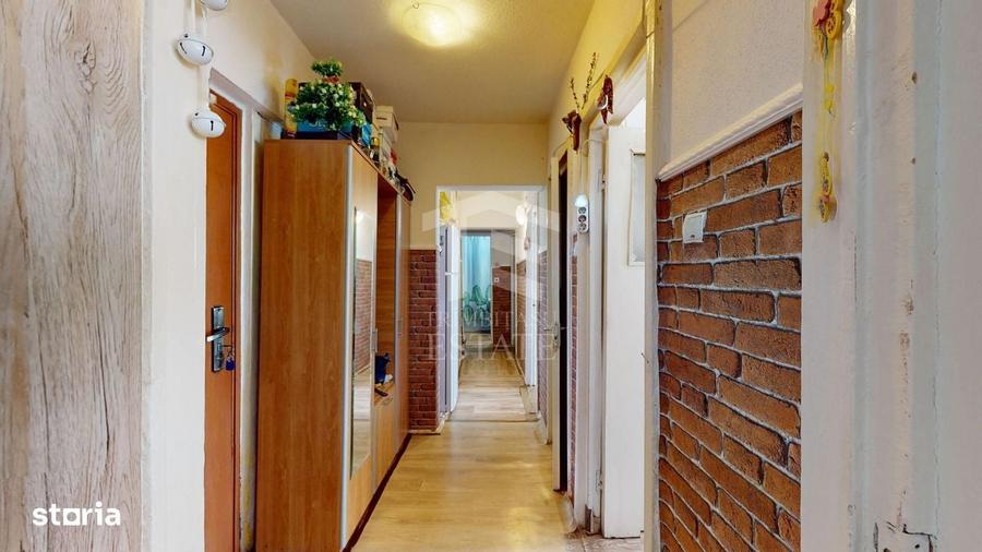 Apartament cu 3 camere decomandat în Central