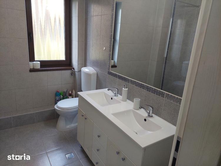 Apartament cu 3 camere în Florești