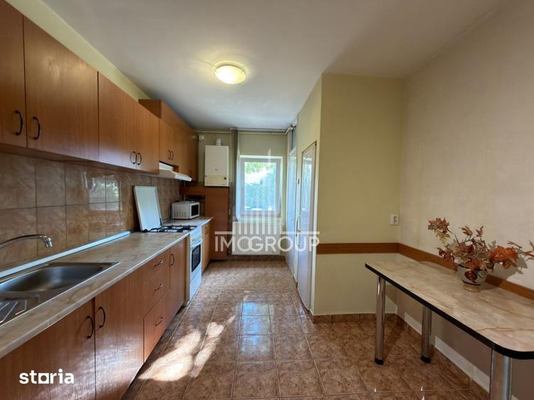 Apartament cu 3 camere în Între Lacuri