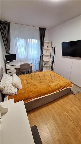 Apartament cu 4 camere decomandat, mobilat în Complex Studențesc