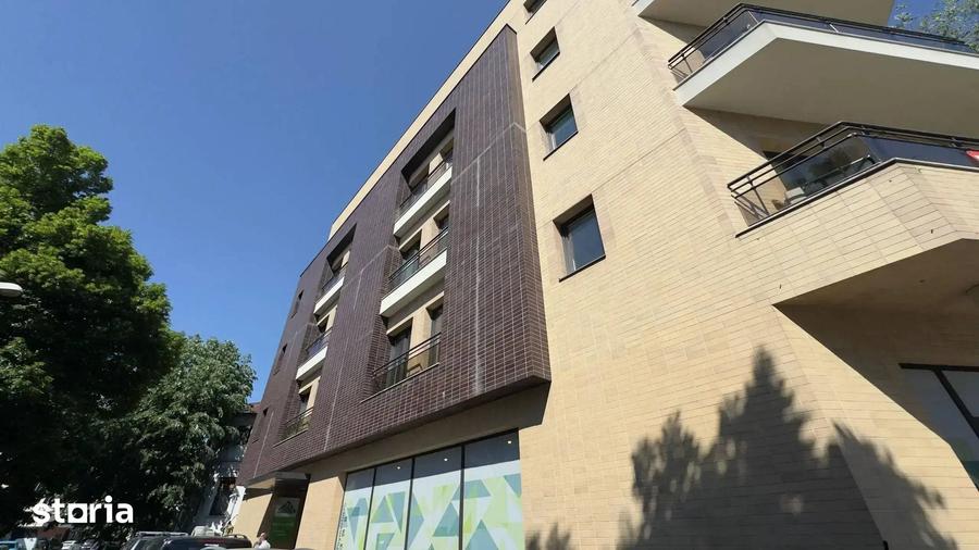 Spațiu comercial, de 438 mp, în Eminescu