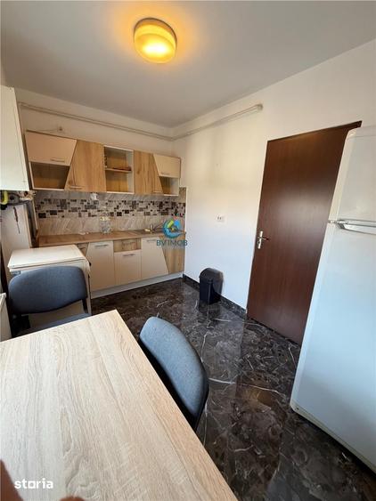 Apartament cu 2 camere, mobilat în Centrul Civic