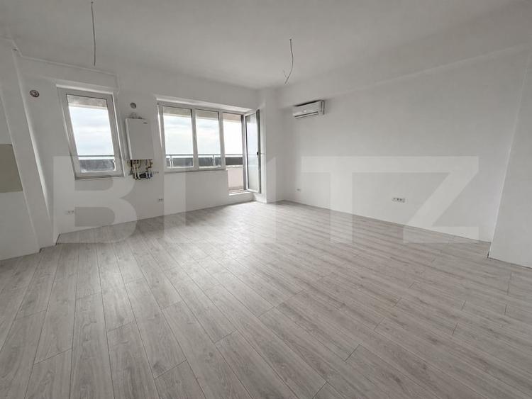 Apartament cu 4 camere decomandat în Galata