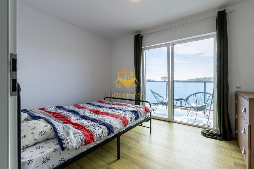Apartament cu 3 camere semidecomandat, mobilat în Dâmbul Rotund