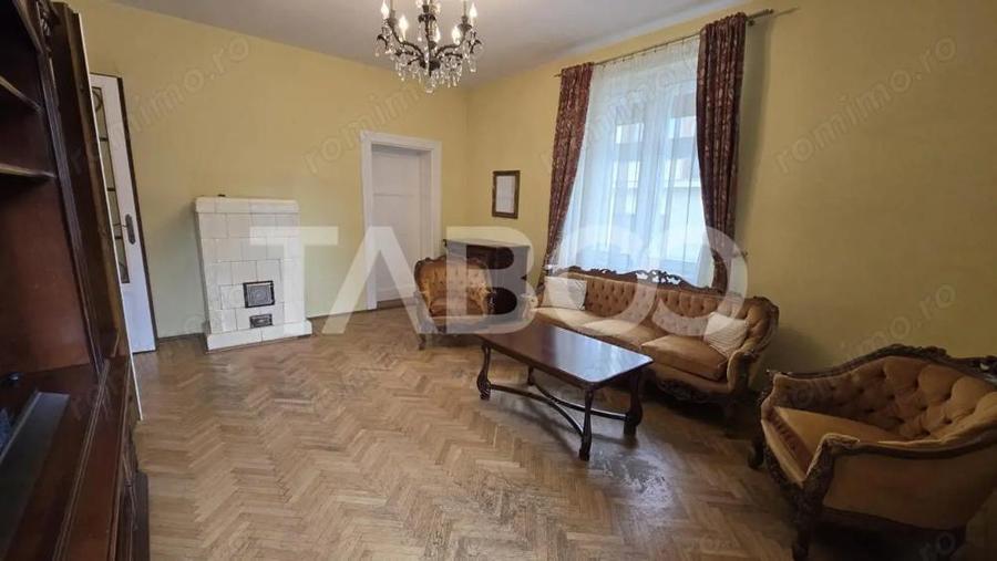 Apartament de vanzare de 86mp cu 3 camere acces auto in zona Centrala - 10