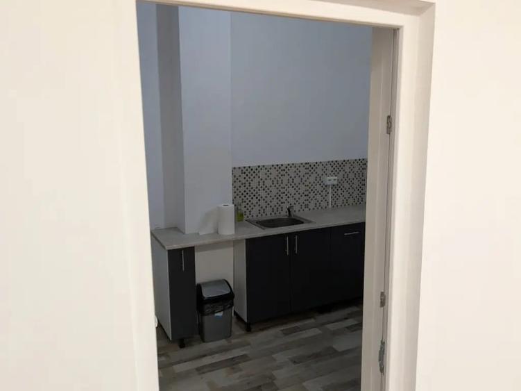 Spatiu comercial str. Chimiei de inchiriat/vanzare 83 mp util!!! - 8