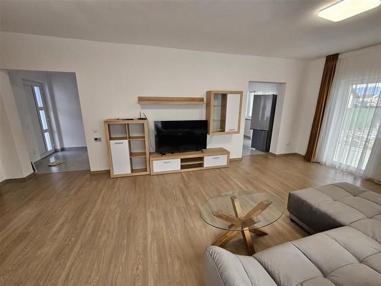 Vila Premium cu 4 camere si vedere panoramica la munti – Cristian + TVA - 11