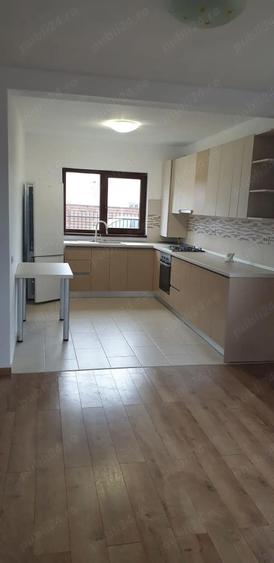 Casa 4 camere Cartier Izvor - 7