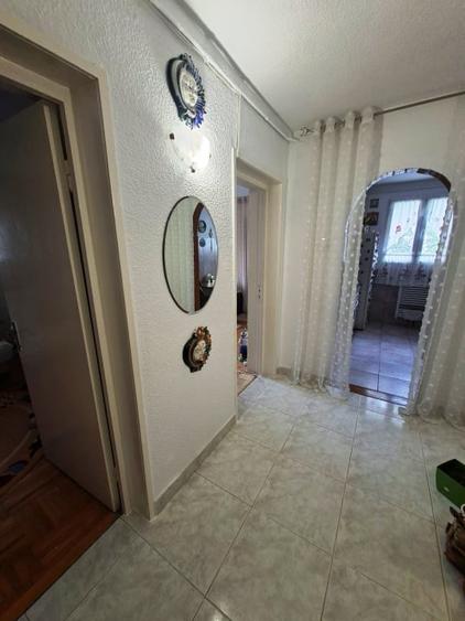 Apartament 3 camere bloc H metrou N. Grigorescu - 4
