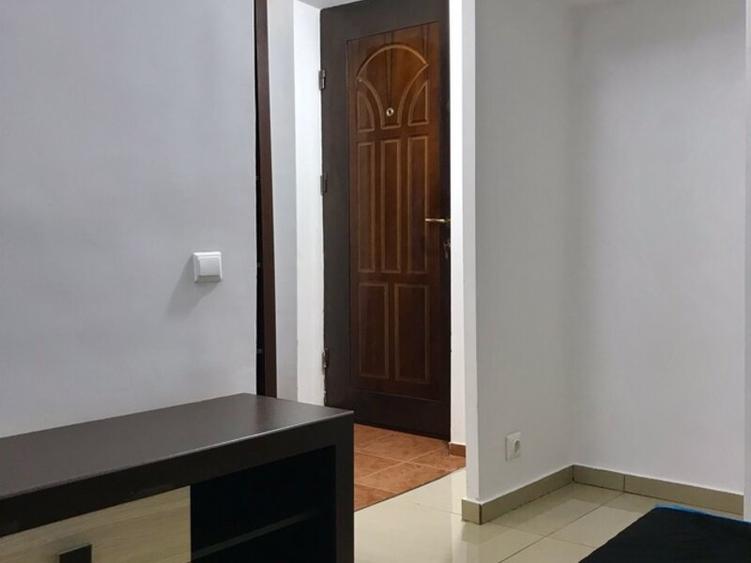 Garsoniera de Vanzare, Central, Cartier Unirii, Mall Vitan, Metrou la 10 Minute. - 5