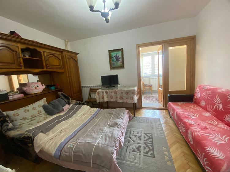 Garsoniera vis a vis de Hala Centrala - 5