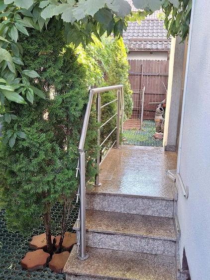 Vila in duplex Tunari - 2