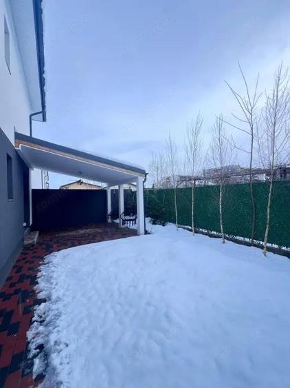 Vanzare Apartament 2 camere+curte 60mp si 2 locuri de parcare - 11