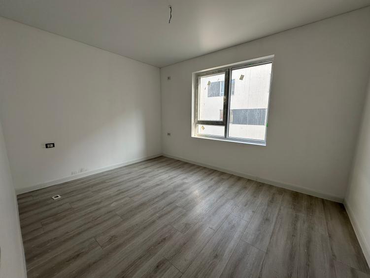 Apartament 2 camere, predare la cheie-Metrou Apărătorii Patriei-Comision 0% - 5