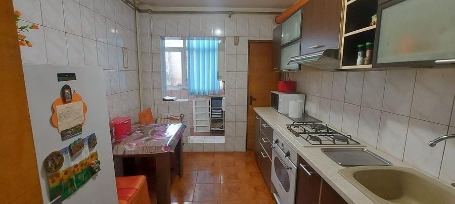 Apartament 4 camere | Margeanului-Dumbrava Noua | 2 locuri de parcare - 2