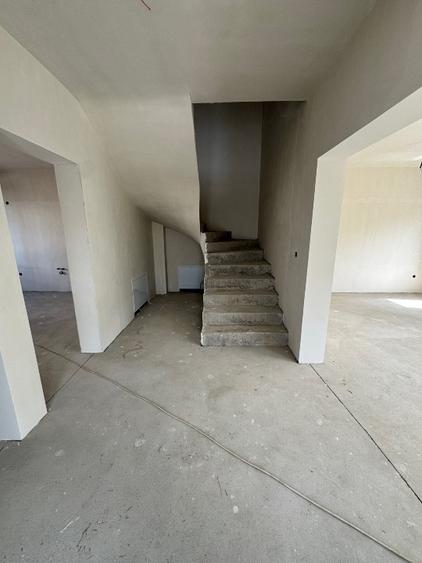 Casă modernă și luminoasă – Florești, Str. Urusagului - 14