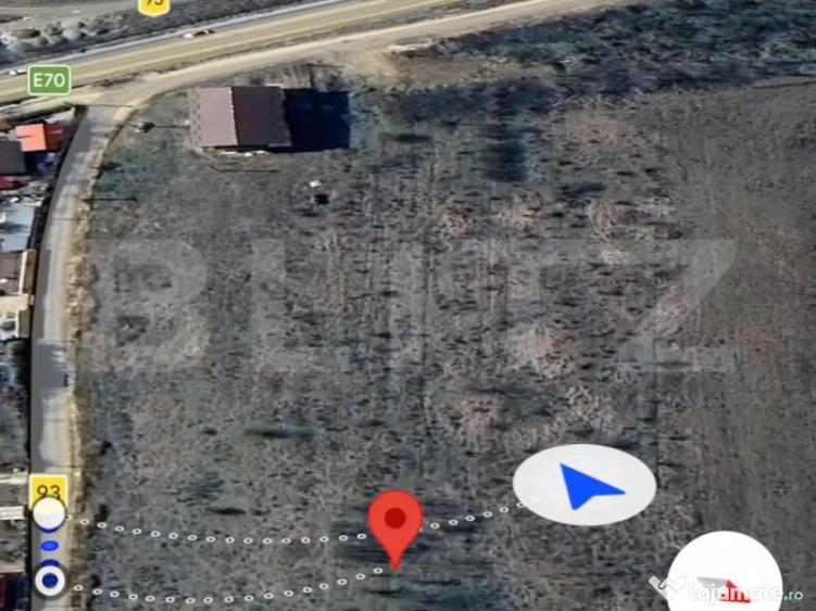 Teren intravilan 990 mp, front 33 ml, zona platou Carcea - 6